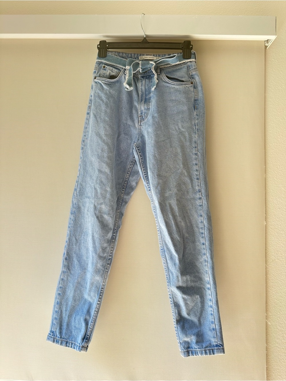 Zara Light Blue High-Rise Mom Jeans